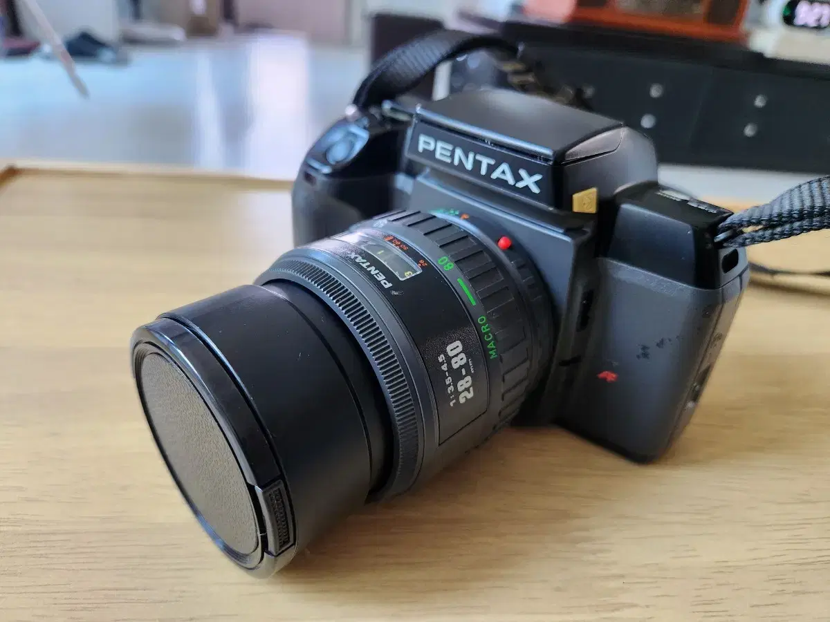 Pentax SF7フィルム一眼レフカメラ 中古品